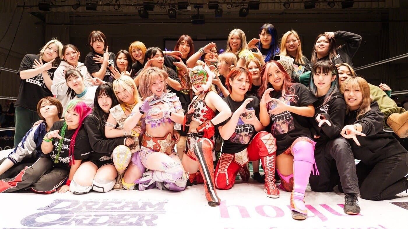 Stardom on Stardom World backdrop