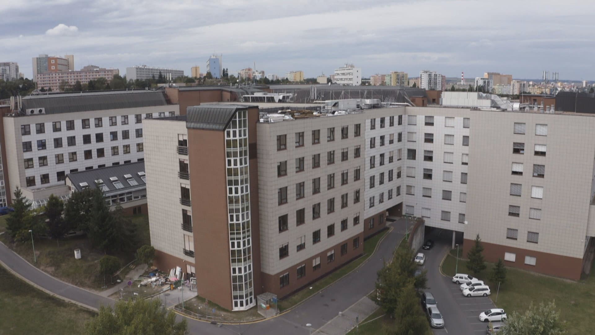 IKEM: Jak se zachraňují životy, které ještě nemusí skončit backdrop