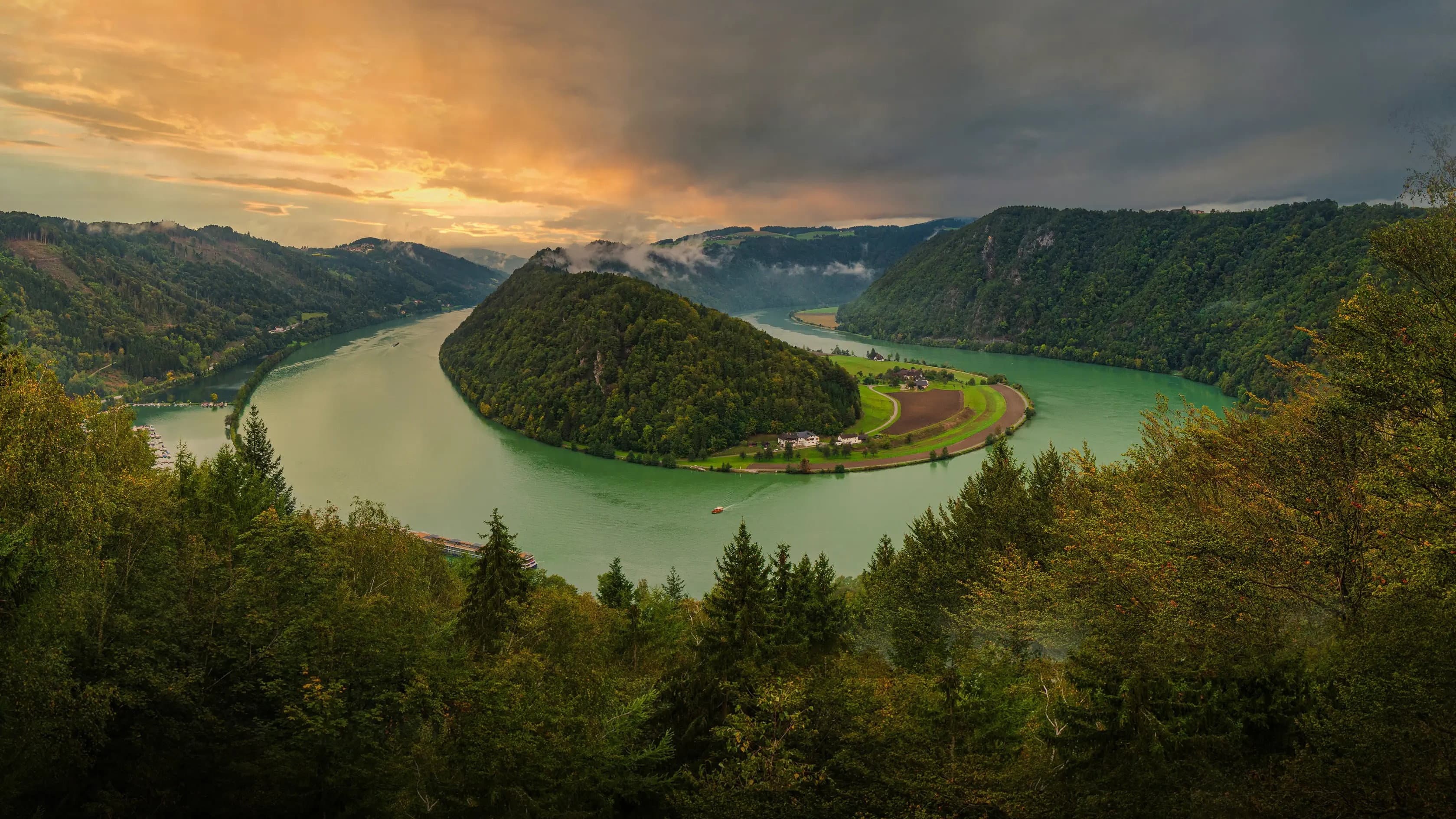 The Danube backdrop
