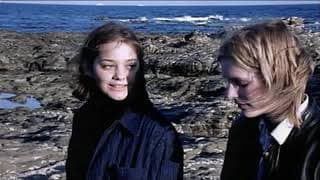 The Seagull / La Mouette (1996) - Short film with Marion Cotillard and Natacha Régnier