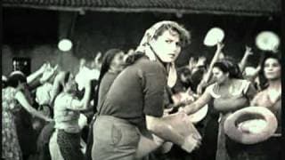 Mondine   Women ricefield workers  Riso Amaro