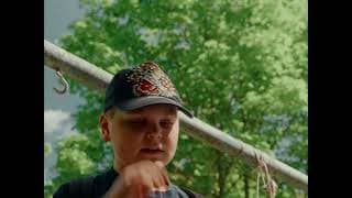 Trailer Chum
