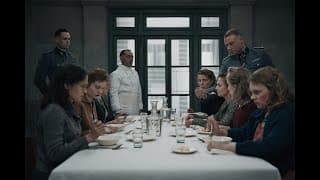 Trailer [Subtitled]