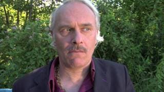 Elf Onkel - ein Film von Herbert Fritsch. Das ist sein Trailer.