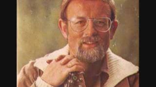 Roger Whittaker :No Blade Of Grass