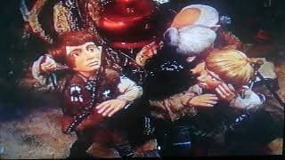 Terry Pratchett's Truckers (1991) Masklin VS The Fox