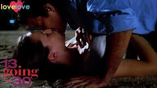 Matt Kisses Jenna